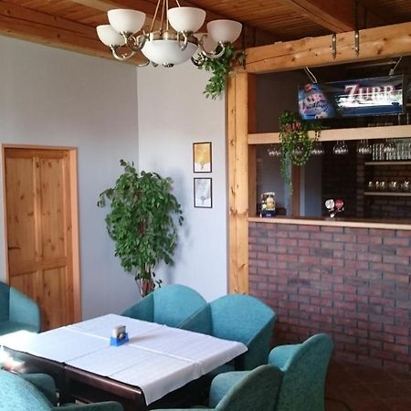Borovec Hotel Sedlnice Ngoại thất bức ảnh